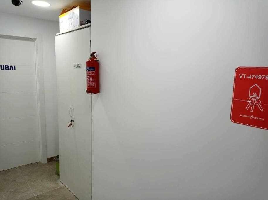 Apartamentos Full Equipped Elche Exterior photo